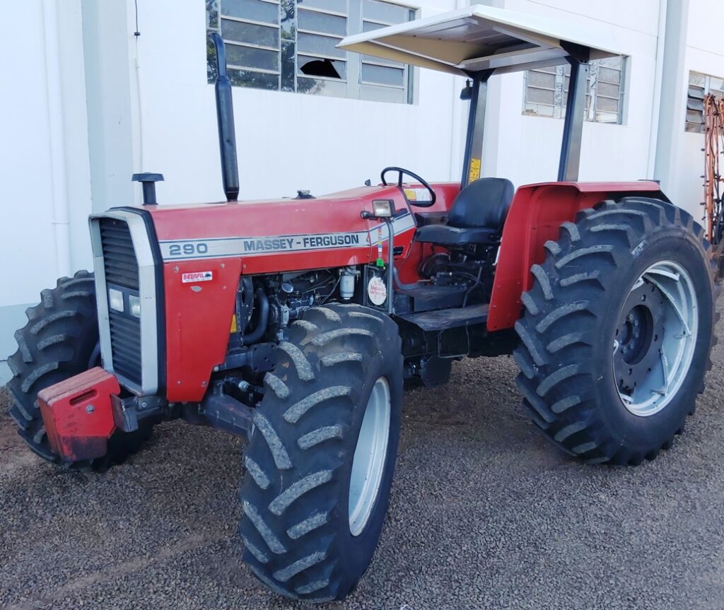 Trator Massey Fergusson - MF 290 - Ano 1997