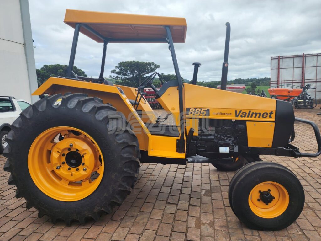 Trator Valmet - 885 - Ano 1990